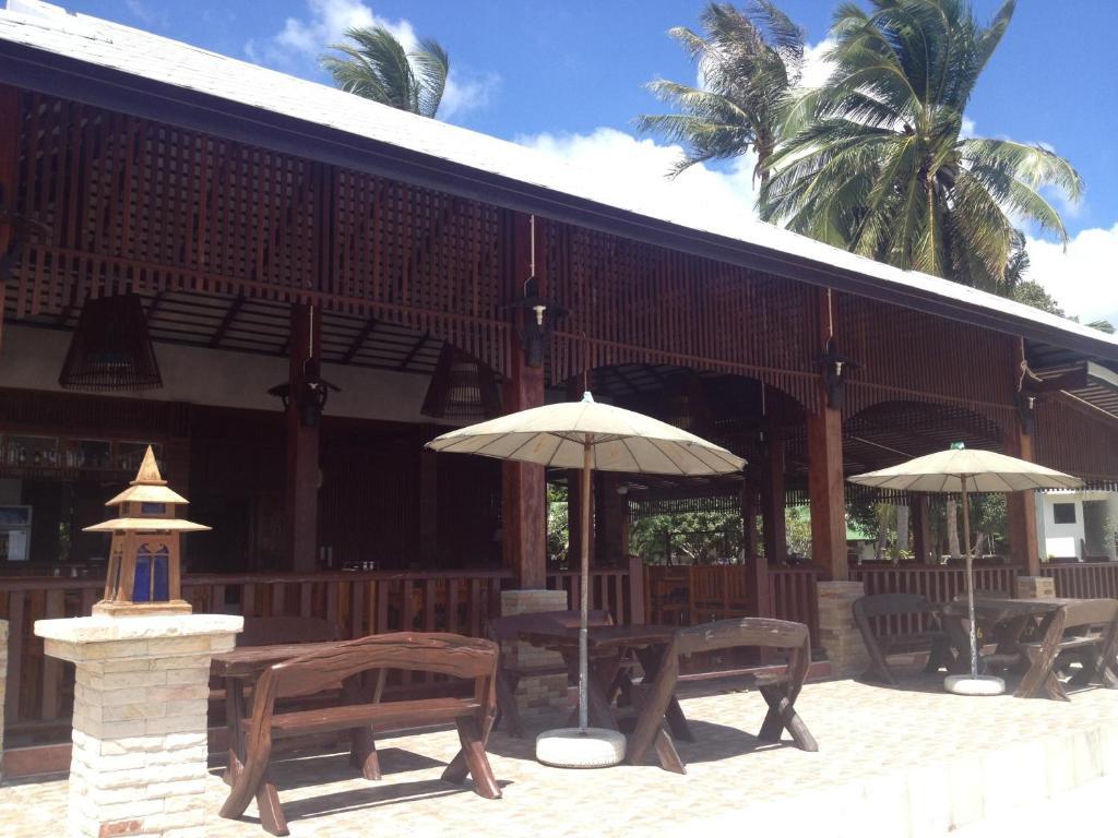 Mac'S Bay Resort Баан-Тай Екстер'єр фото