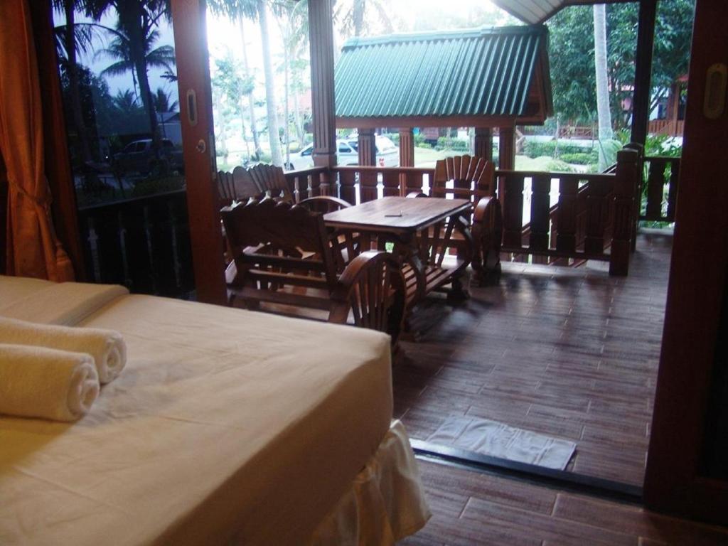 Mac'S Bay Resort Баан-Тай Номер фото